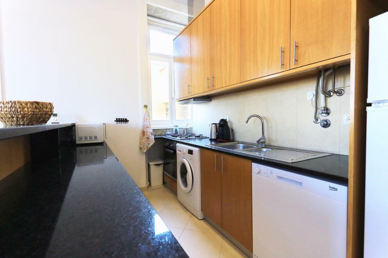 Bright Sao Domingos Apartments Виана до Кастело Екстериор снимка