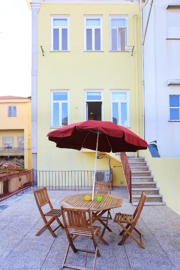 Bright Sao Domingos Apartments Виана до Кастело Екстериор снимка